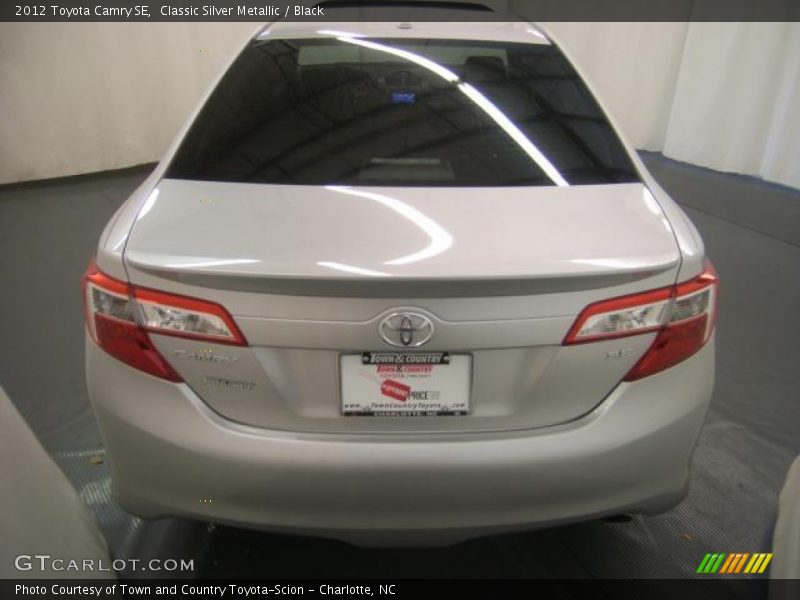 Classic Silver Metallic / Black 2012 Toyota Camry SE