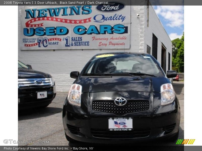 Black Sand Pearl / Dark Charcoal 2008 Toyota Yaris S 3 Door Liftback