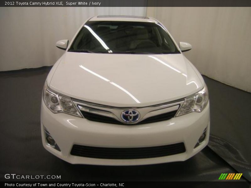 Super White / Ivory 2012 Toyota Camry Hybrid XLE