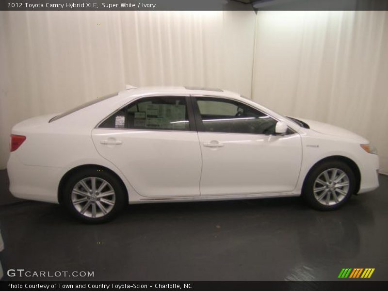 Super White / Ivory 2012 Toyota Camry Hybrid XLE
