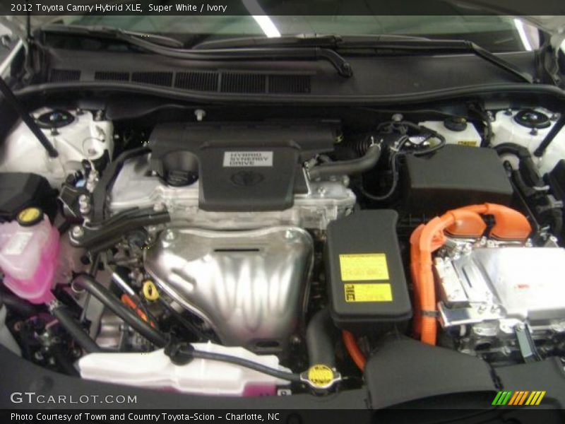 Super White / Ivory 2012 Toyota Camry Hybrid XLE