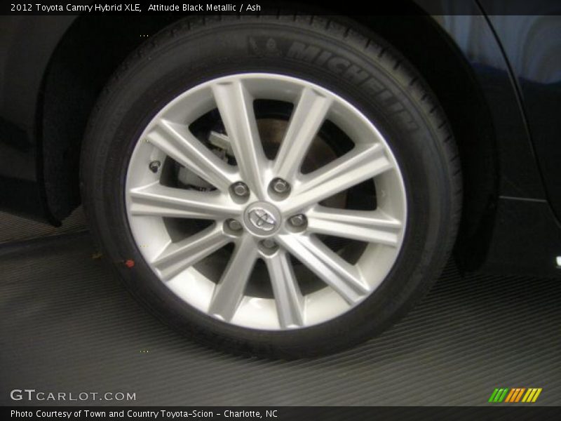Attitude Black Metallic / Ash 2012 Toyota Camry Hybrid XLE