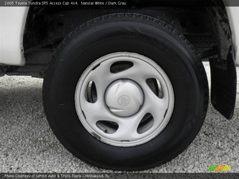 Natural White / Dark Gray 2005 Toyota Tundra SR5 Access Cab 4x4