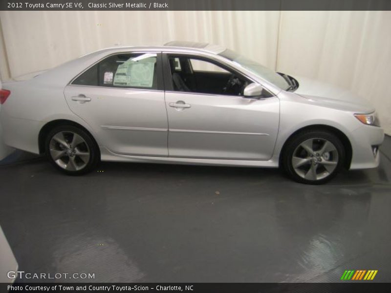 Classic Silver Metallic / Black 2012 Toyota Camry SE V6
