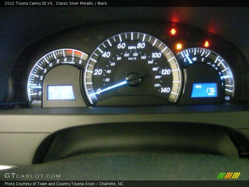 Classic Silver Metallic / Black 2012 Toyota Camry SE V6