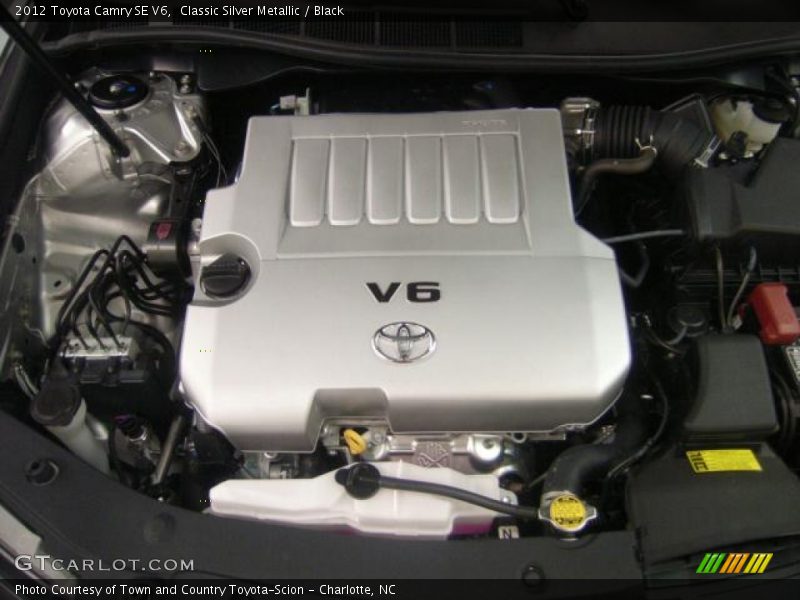 Classic Silver Metallic / Black 2012 Toyota Camry SE V6