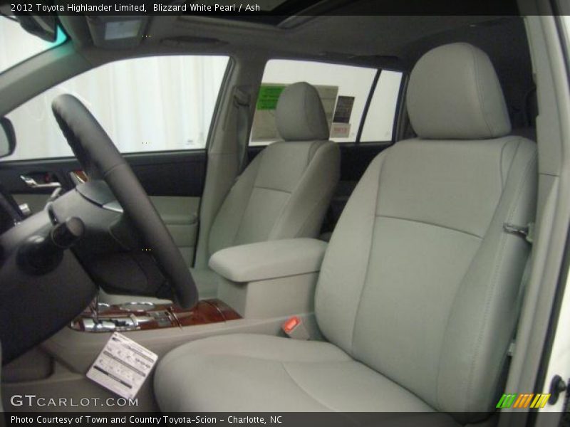 Blizzard White Pearl / Ash 2012 Toyota Highlander Limited