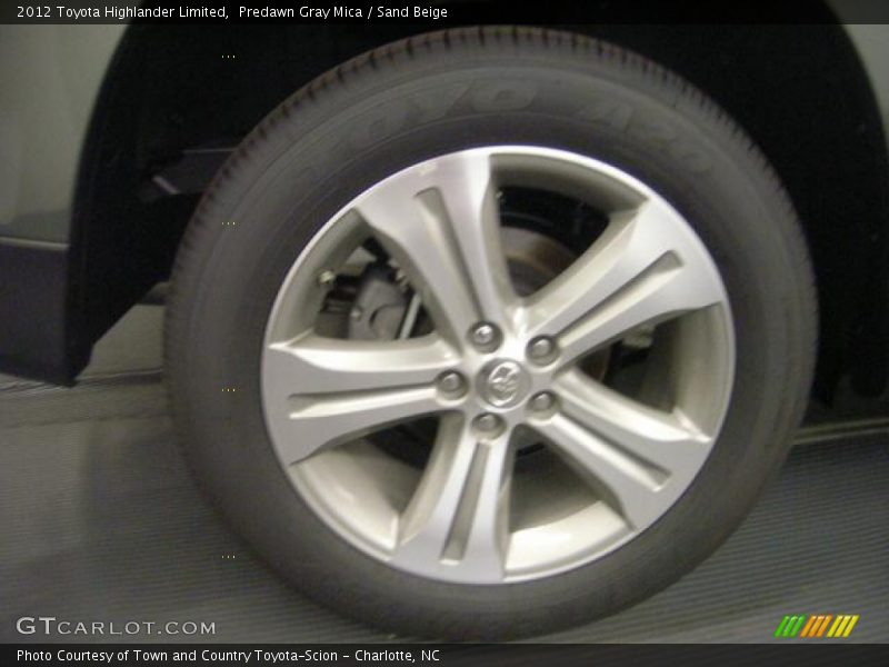Predawn Gray Mica / Sand Beige 2012 Toyota Highlander Limited