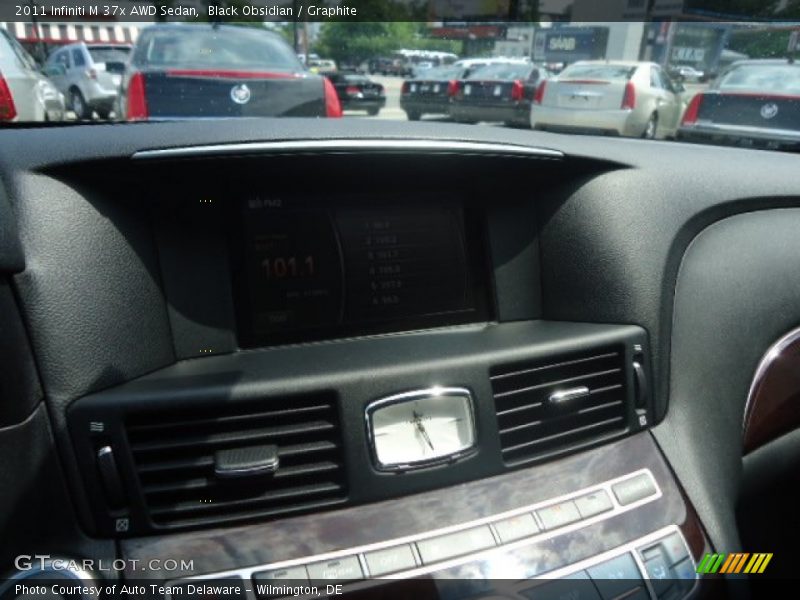 Black Obsidian / Graphite 2011 Infiniti M 37x AWD Sedan