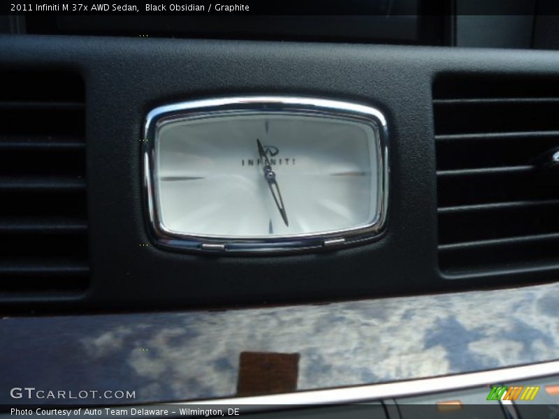 Black Obsidian / Graphite 2011 Infiniti M 37x AWD Sedan