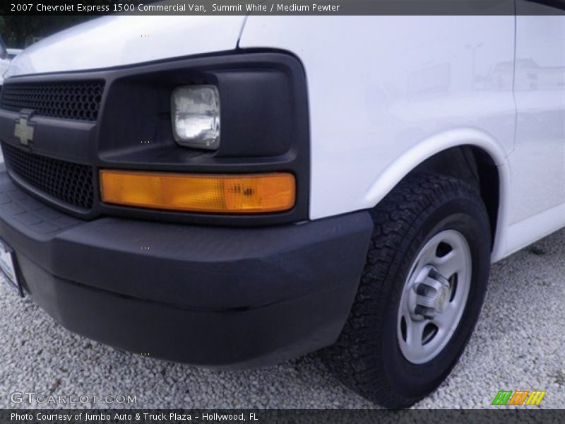 Summit White / Medium Pewter 2007 Chevrolet Express 1500 Commercial Van