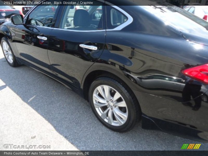Black Obsidian / Graphite 2011 Infiniti M 37x AWD Sedan