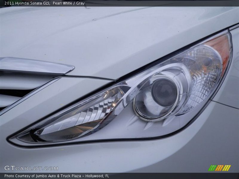 Pearl White / Gray 2011 Hyundai Sonata GLS