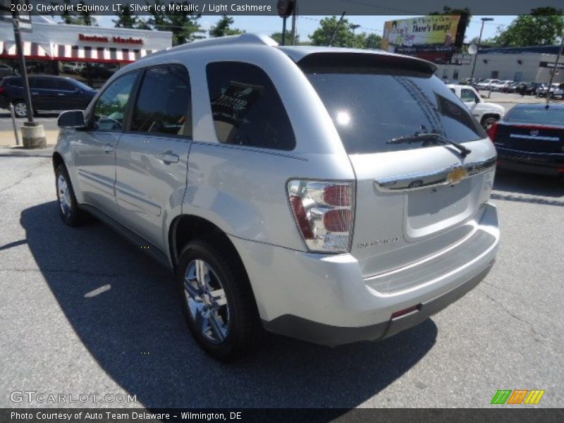 Silver Ice Metallic / Light Cashmere 2009 Chevrolet Equinox LT