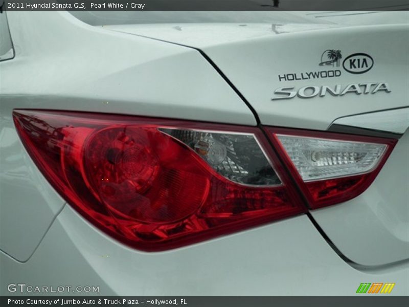 Pearl White / Gray 2011 Hyundai Sonata GLS