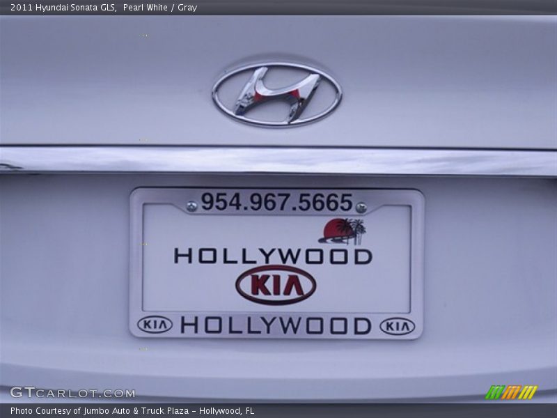 Pearl White / Gray 2011 Hyundai Sonata GLS