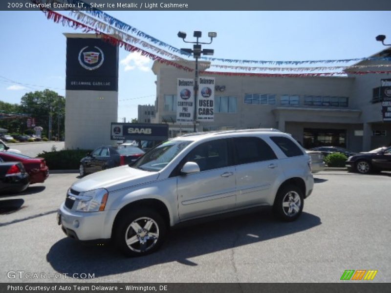 Silver Ice Metallic / Light Cashmere 2009 Chevrolet Equinox LT