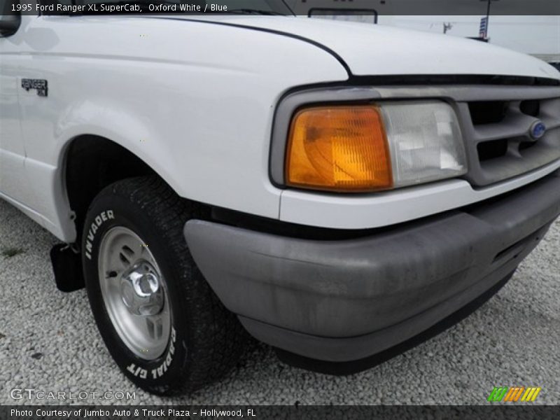 Oxford White / Blue 1995 Ford Ranger XL SuperCab
