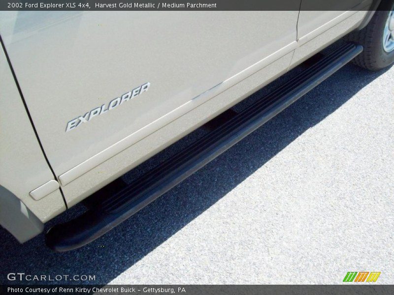 Harvest Gold Metallic / Medium Parchment 2002 Ford Explorer XLS 4x4