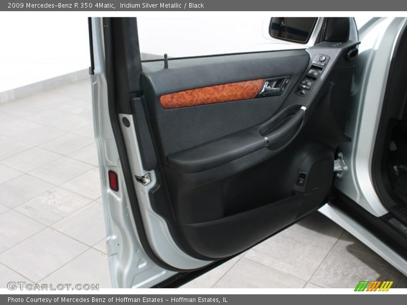 Iridium Silver Metallic / Black 2009 Mercedes-Benz R 350 4Matic