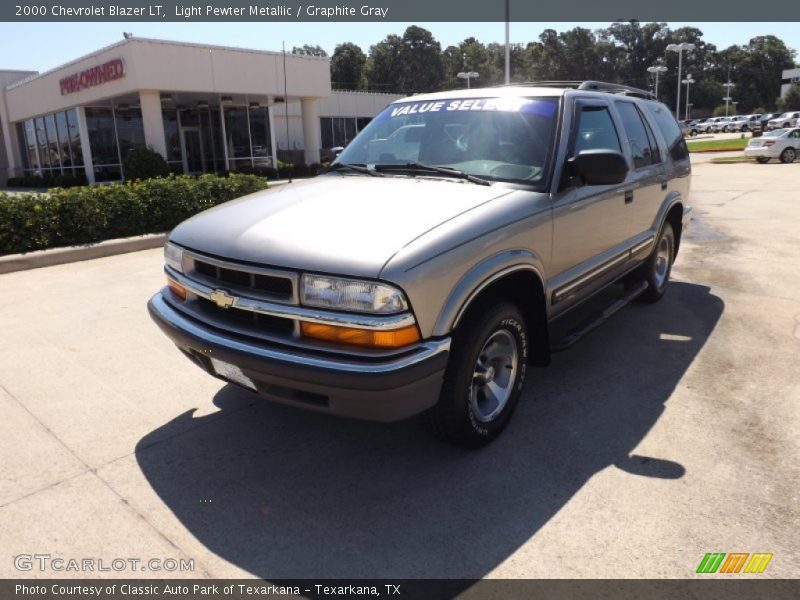 Light Pewter Metallic / Graphite Gray 2000 Chevrolet Blazer LT