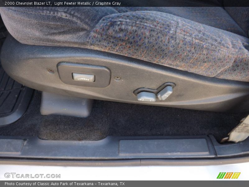 Light Pewter Metallic / Graphite Gray 2000 Chevrolet Blazer LT