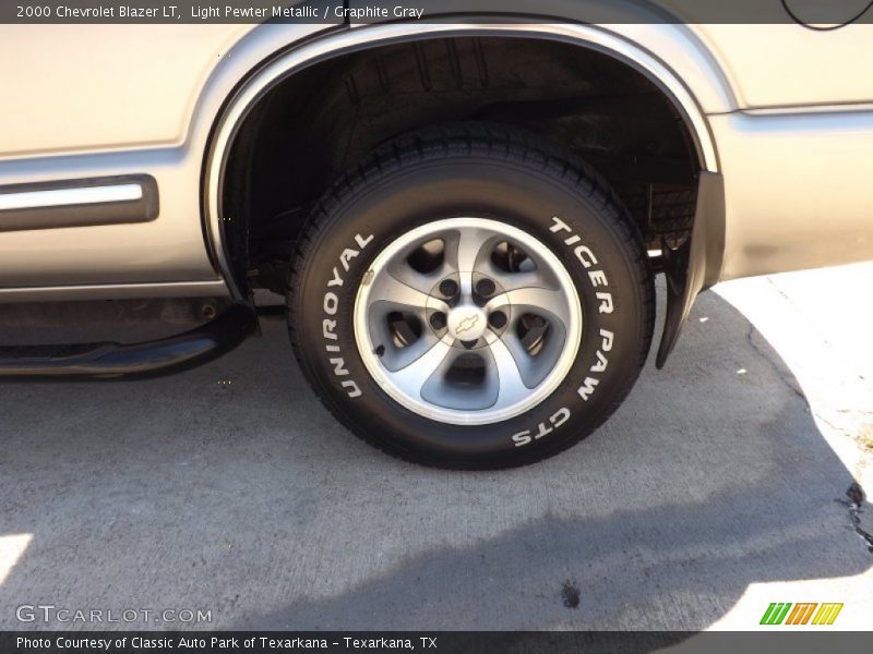 Light Pewter Metallic / Graphite Gray 2000 Chevrolet Blazer LT