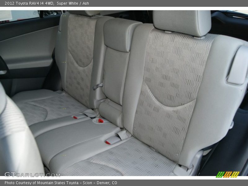 Super White / Ash 2012 Toyota RAV4 I4 4WD