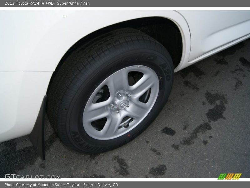 Super White / Ash 2012 Toyota RAV4 I4 4WD