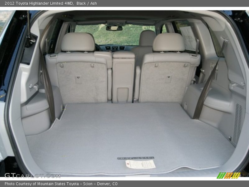 Black / Ash 2012 Toyota Highlander Limited 4WD
