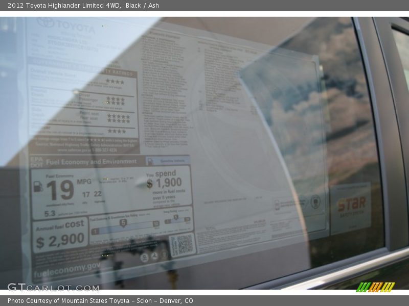 Black / Ash 2012 Toyota Highlander Limited 4WD