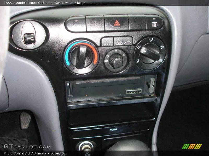 Sandalwood / Beige 1999 Hyundai Elantra GL Sedan