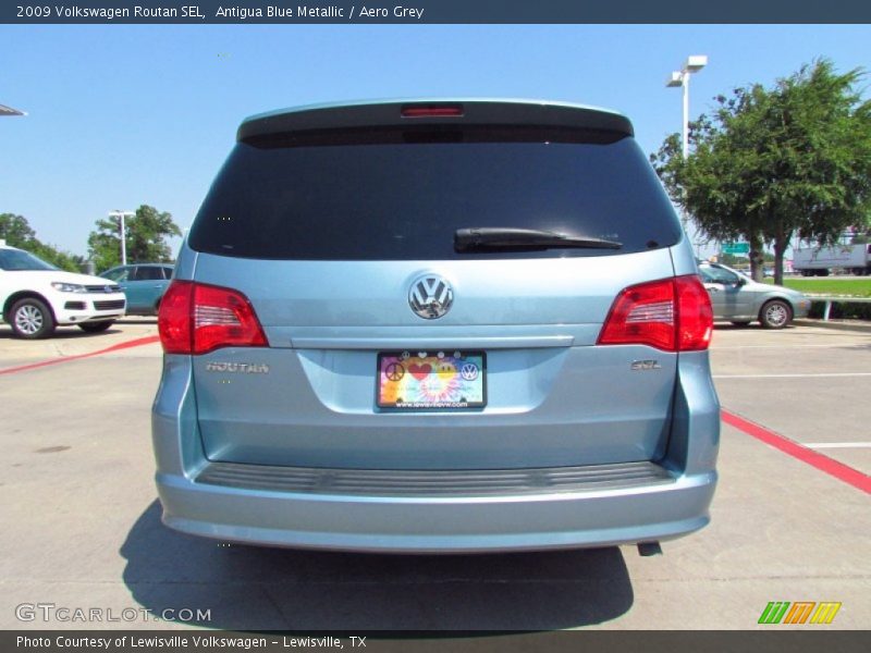 Antigua Blue Metallic / Aero Grey 2009 Volkswagen Routan SEL