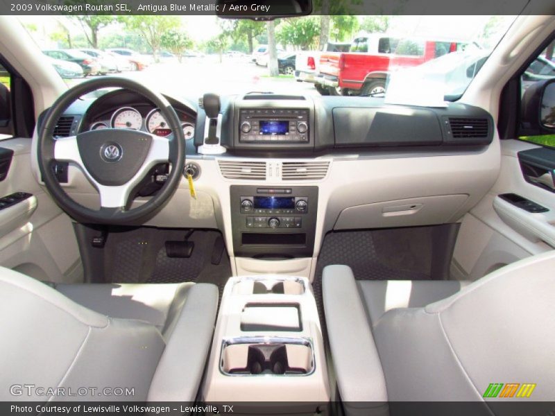Antigua Blue Metallic / Aero Grey 2009 Volkswagen Routan SEL