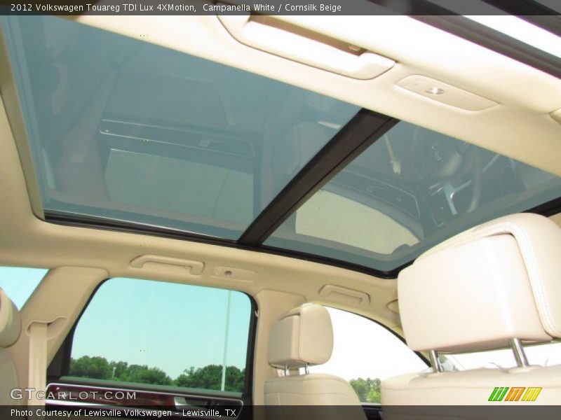 Campanella White / Cornsilk Beige 2012 Volkswagen Touareg TDI Lux 4XMotion