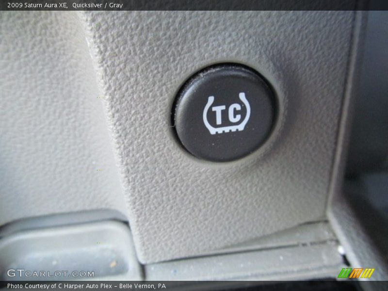 Quicksilver / Gray 2009 Saturn Aura XE