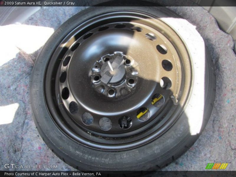 Quicksilver / Gray 2009 Saturn Aura XE
