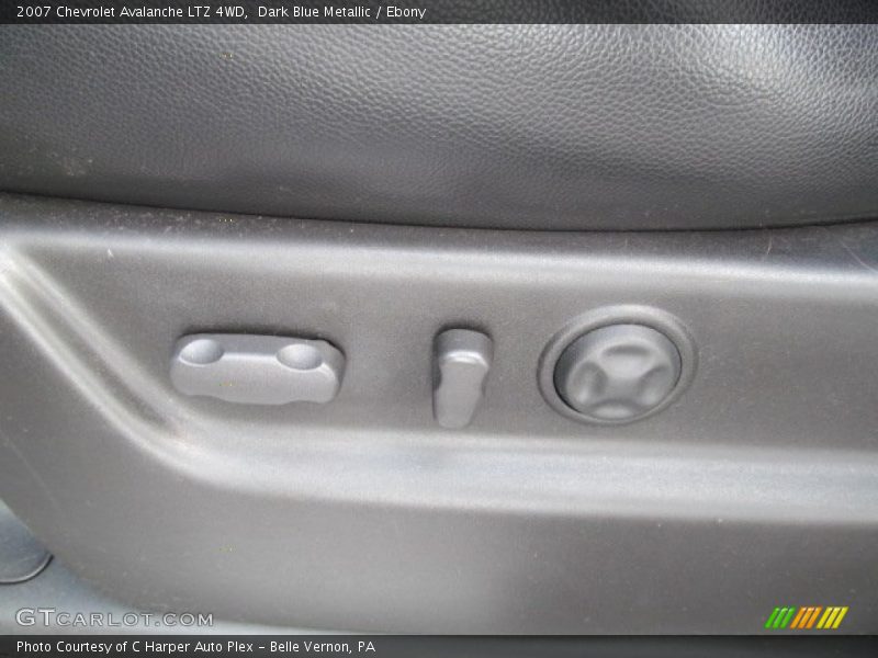 Dark Blue Metallic / Ebony 2007 Chevrolet Avalanche LTZ 4WD