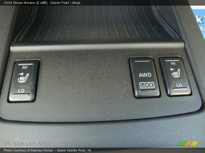 Glacier Pearl / Beige 2009 Nissan Murano LE AWD