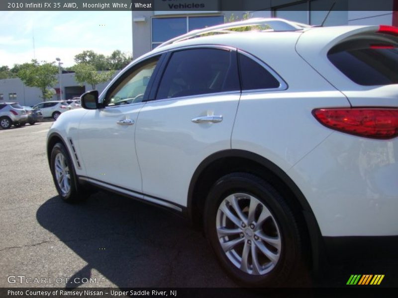 Moonlight White / Wheat 2010 Infiniti FX 35 AWD
