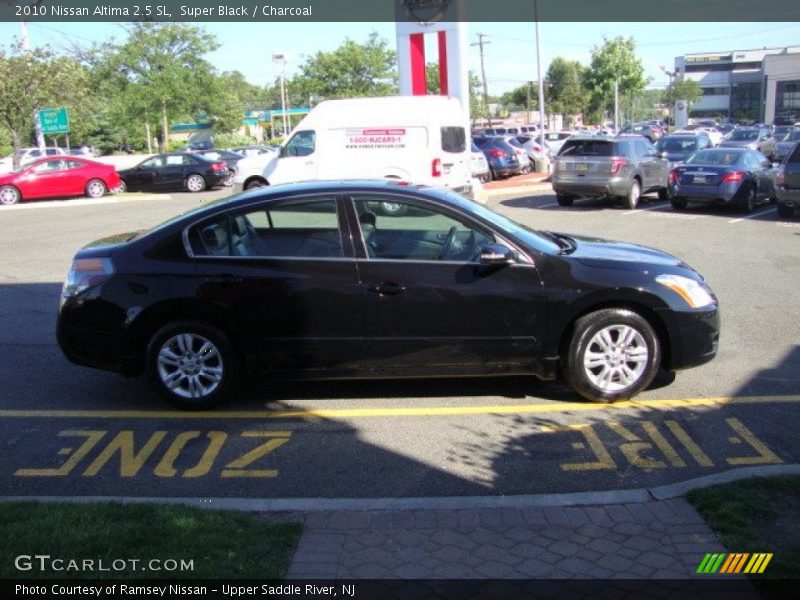 Super Black / Charcoal 2010 Nissan Altima 2.5 SL
