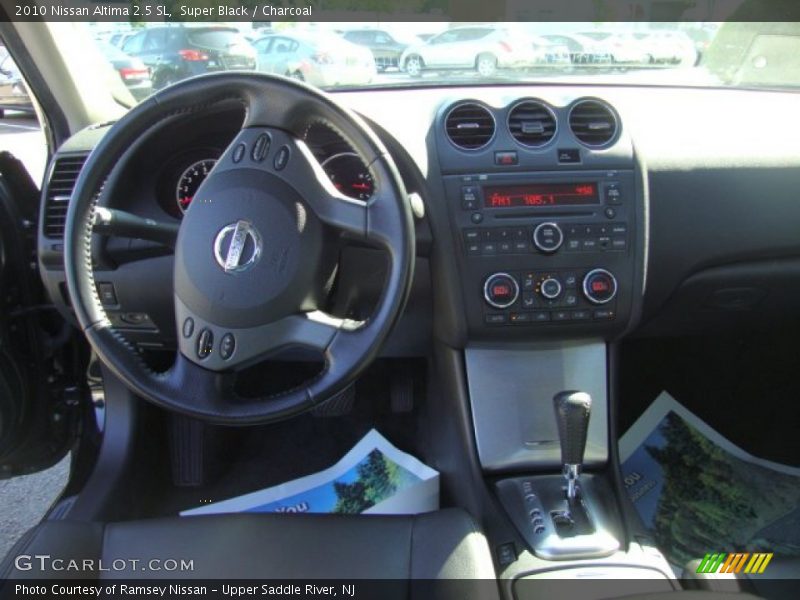 Super Black / Charcoal 2010 Nissan Altima 2.5 SL
