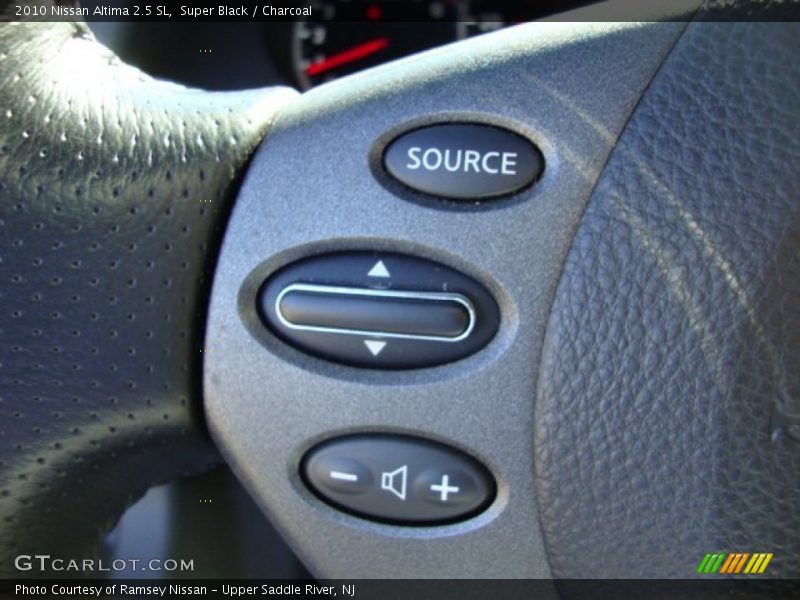 Super Black / Charcoal 2010 Nissan Altima 2.5 SL