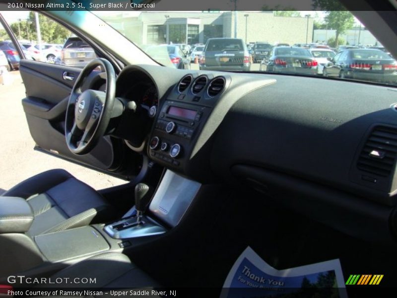 Super Black / Charcoal 2010 Nissan Altima 2.5 SL