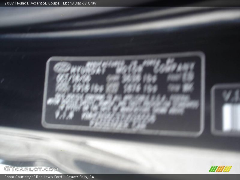 Ebony Black / Gray 2007 Hyundai Accent SE Coupe
