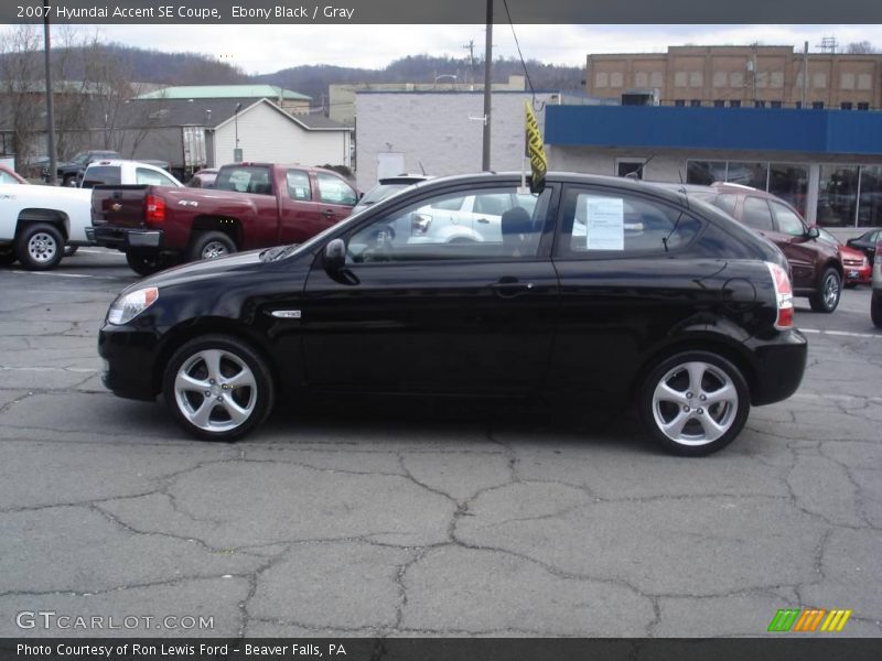 Ebony Black / Gray 2007 Hyundai Accent SE Coupe
