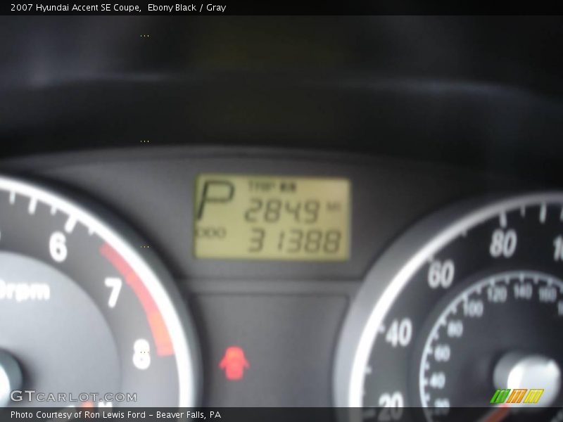 Ebony Black / Gray 2007 Hyundai Accent SE Coupe