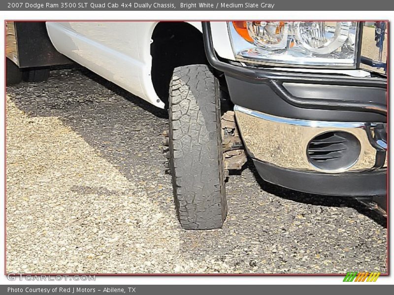 Bright White / Medium Slate Gray 2007 Dodge Ram 3500 SLT Quad Cab 4x4 Dually Chassis