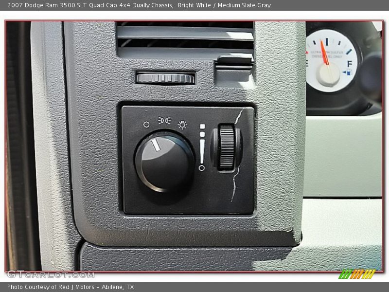 Bright White / Medium Slate Gray 2007 Dodge Ram 3500 SLT Quad Cab 4x4 Dually Chassis