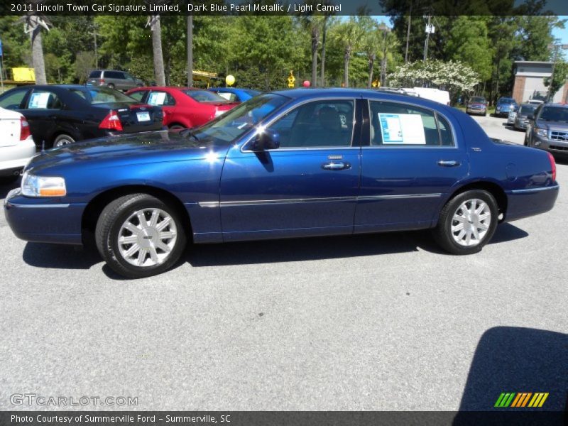 Dark Blue Pearl Metallic / Light Camel 2011 Lincoln Town Car Signature Limited
